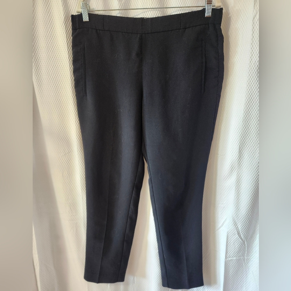 🎉 3/$60 Aritzia Wilfred Black Tailored Elastic Waist Dress Pants Size 8 - Picture 2 of 8